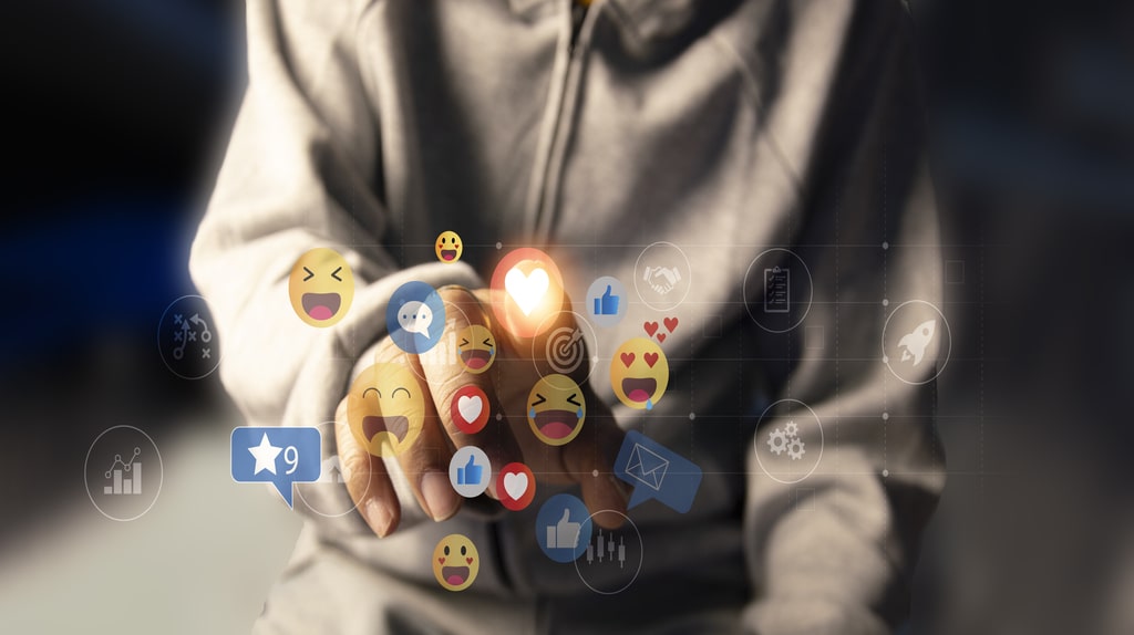 sosyal medya entegrasyonu marka bilinirligini artiran stratejik adim